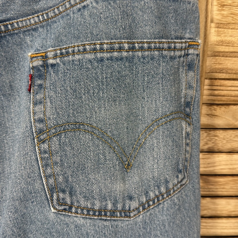 Levi's Jeans Vintage Relaxed Fit 550 Light Blue Size W42 L32 - Picture 11 of 14